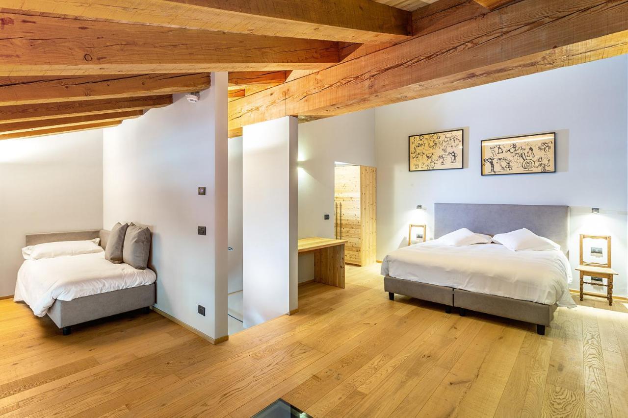 Aux Pieds Du Roi - Suite & Spa Breuil-Cervinia Exterior photo