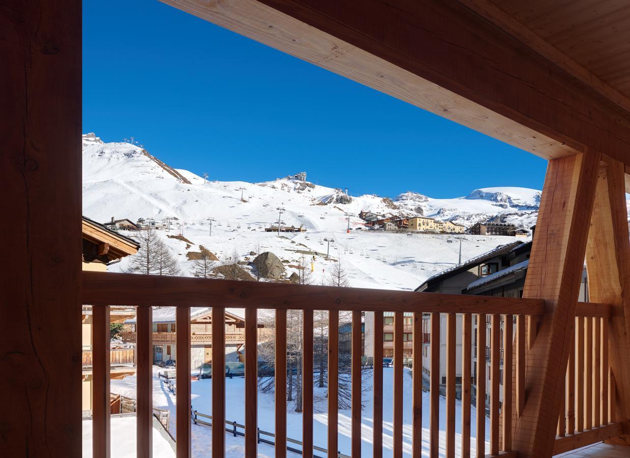 Aux Pieds Du Roi - Suite & Spa Breuil-Cervinia Exterior photo